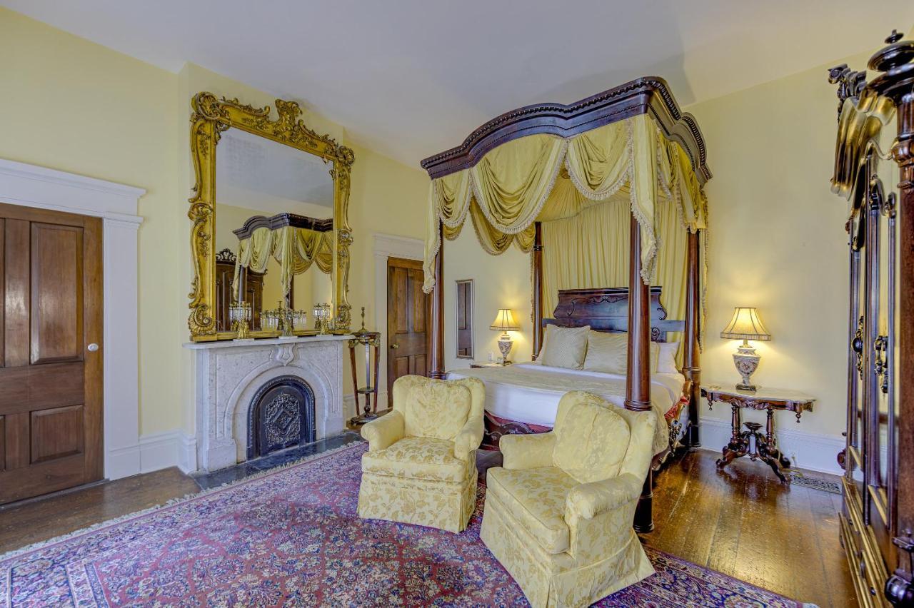 The At Cedar Grove Hotel