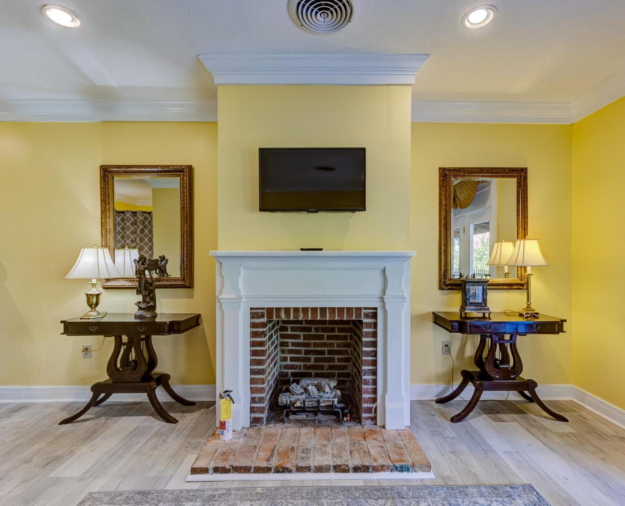 The At Cedar Grove 5* Vicksburg