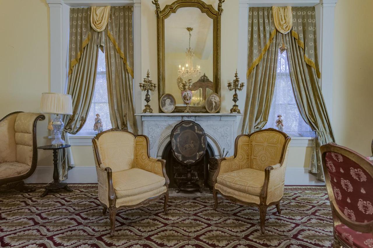 The At Cedar Grove Hotel