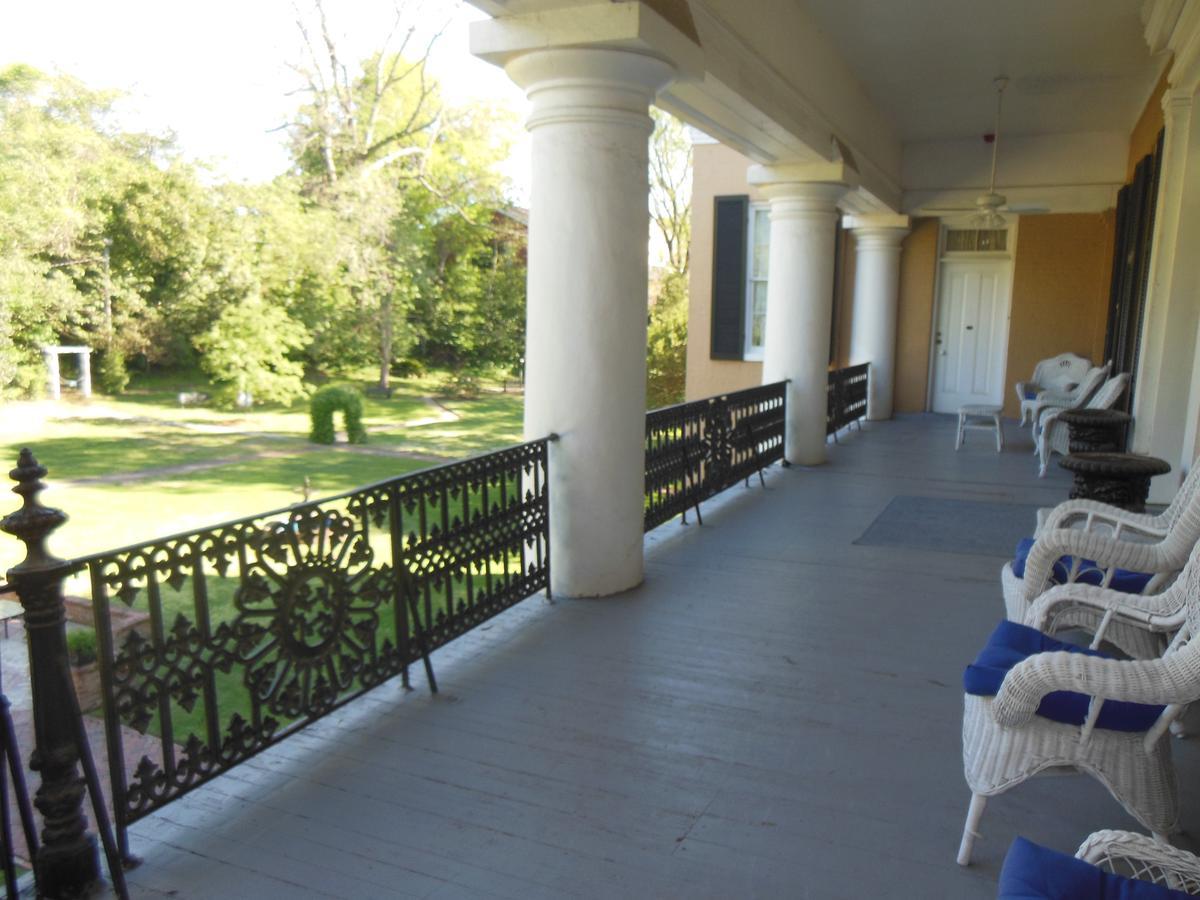 The At Cedar Grove Hotel Vicksburg